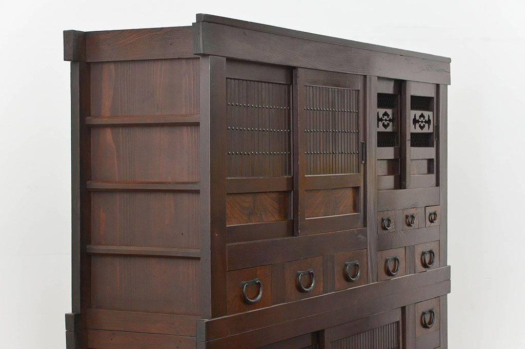 アンティーク家具　古民具・骨董 昇り引き出し付き二段重ね六尺水屋箪笥(食器棚、キッチンキャビネット)