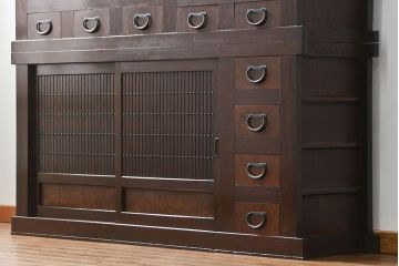 アンティーク家具　古民具・骨董 昇り引き出し付き二段重ね六尺水屋箪笥(食器棚、キッチンキャビネット)