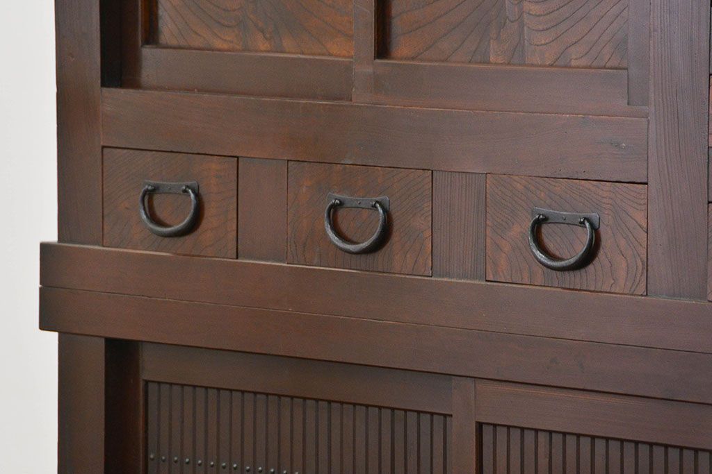 アンティーク家具　古民具・骨董 昇り引き出し付き二段重ね六尺水屋箪笥(食器棚、キッチンキャビネット)