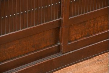 アンティーク家具　古民具・骨董 昇り引き出し付き二段重ね六尺水屋箪笥(食器棚、キッチンキャビネット)