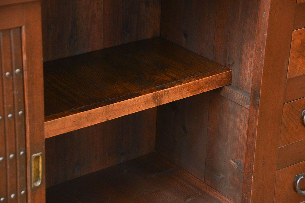 アンティーク家具　古民具・骨董 昇り引き出し付き二段重ね六尺水屋箪笥(食器棚、キッチンキャビネット)