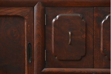 アンティーク家具　古民具・骨董 前面欅材玉杢 上質な茶箪笥(2)(水屋箪笥、収納棚)