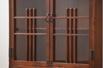 レトロ家具　昭和レトロ 古い木の小振りな本箱(ブックケース、本棚)