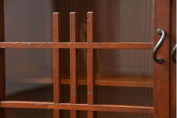 レトロ家具　昭和レトロ 古い木の小振りな本箱(ブックケース、本棚)