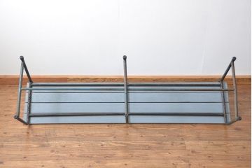 レトロ家具　昭和レトロ 古い鉄脚のペイントベンチ(長椅子、イス)