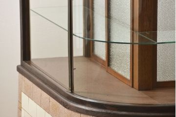 アンティーク家具　アンティーク 古いタバコ屋のR型タイルガラスケース(L型ガラスケース、ショーケース)