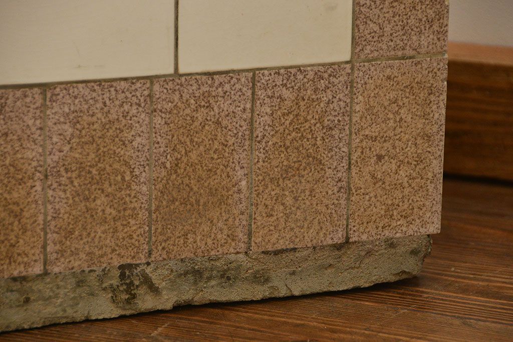 アンティーク家具　アンティーク 古いタバコ屋のR型タイルガラスケース(L型ガラスケース、ショーケース)