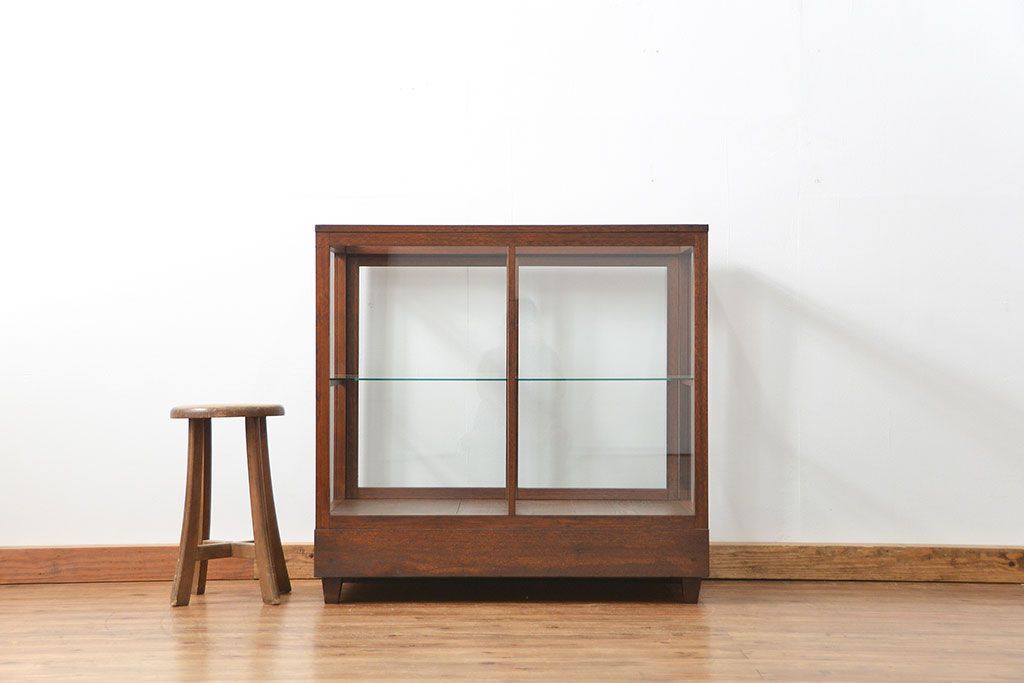 アンティーク家具　アンティーク 古い木のシンプルなガラスケース(2)(ショーケース、陳列棚)