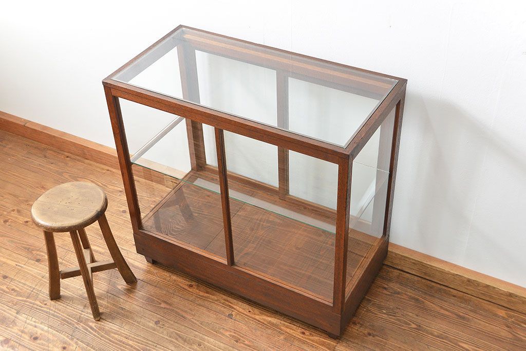 アンティーク家具　アンティーク 古い木のシンプルなガラスケース(2)(ショーケース、陳列棚)