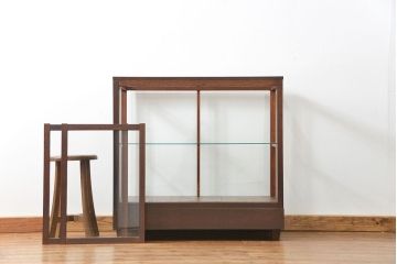アンティーク家具　アンティーク 古い木のシンプルなガラスケース(2)(ショーケース、陳列棚)