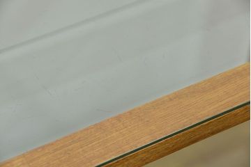 レトロ家具　昭和レトロ 脚付き横長ガラスケース(ショーケース、飾り棚)