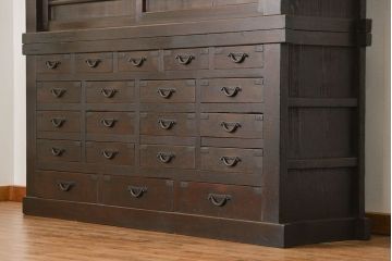 アンティーク家具　六尺　古民具・骨董 大きな引き出し20杯収納棚(時代箪笥、水屋箪笥、収納箪笥、薬箪笥)