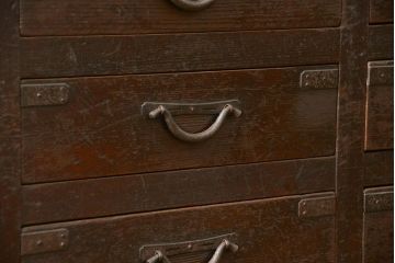 アンティーク家具　六尺　古民具・骨董 大きな引き出し20杯収納棚(時代箪笥、水屋箪笥、収納箪笥、薬箪笥)