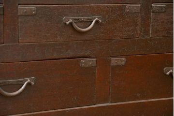 アンティーク家具　六尺　古民具・骨董 大きな引き出し20杯収納棚(時代箪笥、水屋箪笥、収納箪笥、薬箪笥)