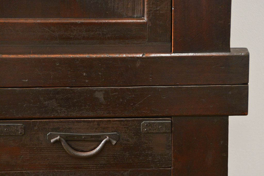 アンティーク家具　六尺　古民具・骨董 大きな引き出し20杯収納棚(時代箪笥、水屋箪笥、収納箪笥、薬箪笥)