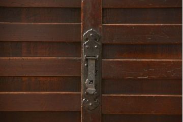 アンティーク家具　古民具・骨董 特大 九尺幅 極太框組み 時代箪笥 ローボード(水屋箪笥、テレビ台、キャビネット、収納棚)