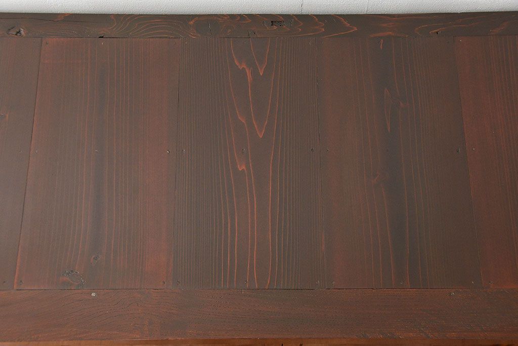 アンティーク家具　六尺　古民具・骨董 漆のキレイな前面欅材 重厚な水屋箪笥(収納棚、サイドボード)