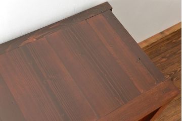 アンティーク家具　六尺　古民具・骨董 漆のキレイな前面欅材 重厚な水屋箪笥(収納棚、サイドボード)