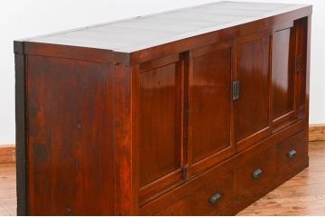 アンティーク家具　六尺　古民具・骨董 漆のキレイな前面欅材 重厚な水屋箪笥(収納棚、サイドボード)