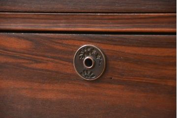 アンティーク家具　古民具・骨董 前面縞黒檀の上品な時代箪笥(チェスト、タンス)