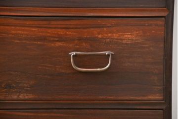 アンティーク家具　古民具・骨董 前面縞黒檀の上品な時代箪笥(チェスト、タンス)