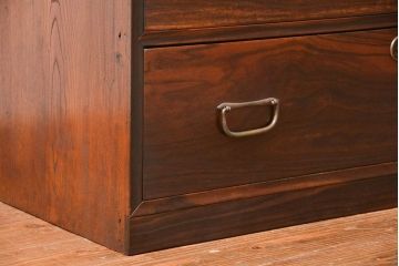 アンティーク家具　古民具・骨董 前面縞黒檀の上品な時代箪笥(チェスト、タンス)