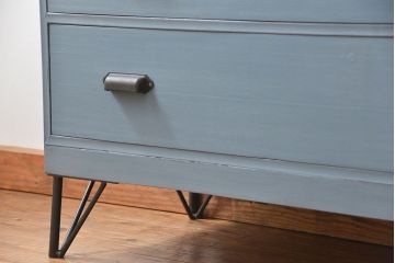 レトロ家具　昭和レトロ 鉄脚付きアンティークローチェスト(ローボード、タンス)