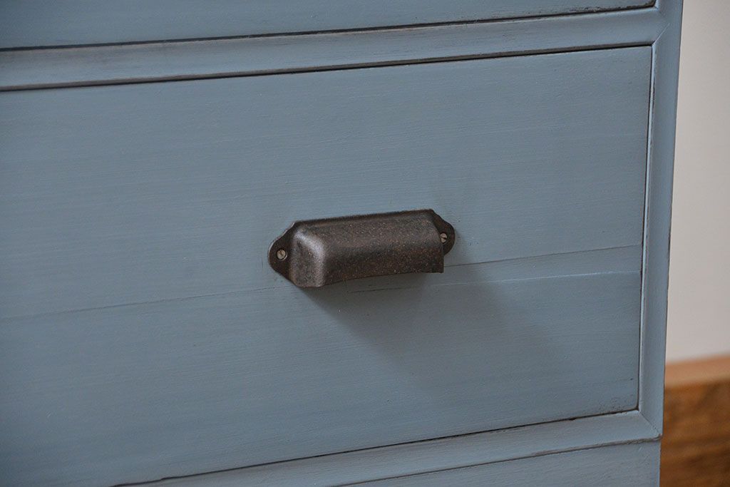 レトロ家具　昭和レトロ 鉄脚付きアンティークローチェスト(ローボード、タンス)