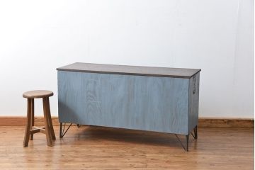 レトロ家具　昭和レトロ 鉄脚付きアンティークローチェスト(ローボード、タンス)