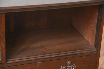アンティーク家具　アンティーク 前面縞黒檀のダイヤガラス横長ローボード(鉄脚付き)(時代箪笥、収納棚)