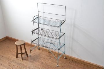 レトロ家具　昭和レトロ ★古い商店のアイアンラック(1)(飾り棚、陳列棚)