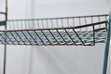 レトロ家具　昭和レトロ ★古い商店のアイアンラック(1)(飾り棚、陳列棚)