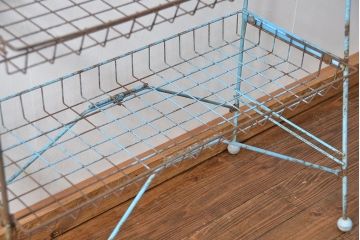 レトロ家具　昭和レトロ ★古い商店のアイアンラック(1)(飾り棚、陳列棚)