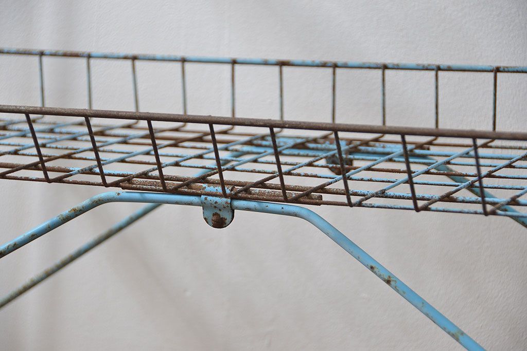 レトロ家具　昭和レトロ ★古い商店のアイアンラック(1)(飾り棚、陳列棚)