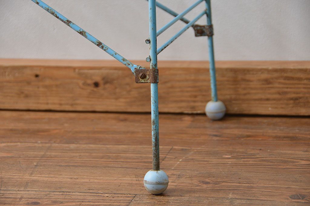 レトロ家具　昭和レトロ ★古い商店のアイアンラック(1)(飾り棚、陳列棚)