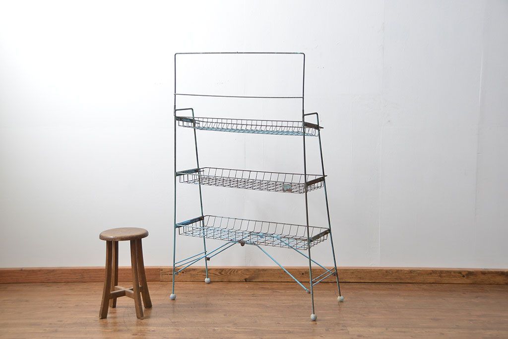 レトロ家具　昭和レトロ ★古い商店のアイアンラック(1)(飾り棚、陳列棚)