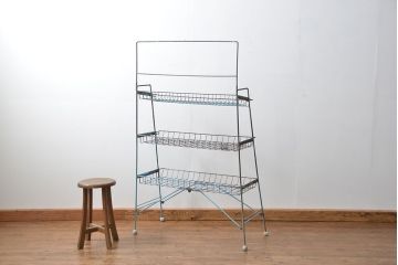 レトロ家具　昭和レトロ ★古い商店のアイアンラック(1)(飾り棚、陳列棚)