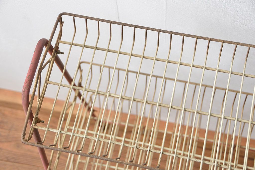 レトロ家具　昭和レトロ 古い商店のアイアンラック(2)(飾り棚、陳列棚)