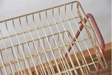 レトロ家具　昭和レトロ 古い商店のアイアンラック(2)(飾り棚、陳列棚)