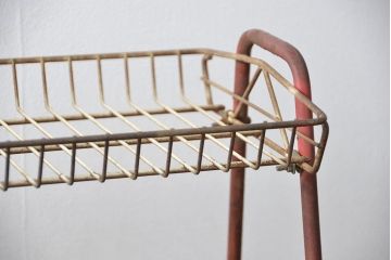 レトロ家具　昭和レトロ 古い商店のアイアンラック(2)(飾り棚、陳列棚)