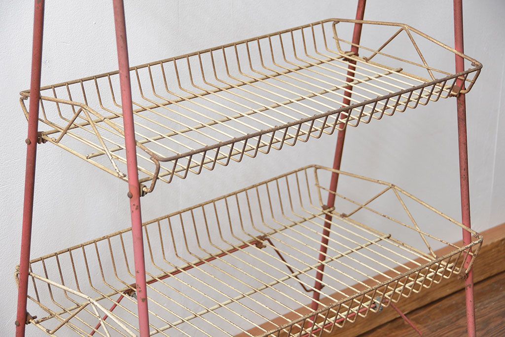 レトロ家具　昭和レトロ 古い商店のアイアンラック(2)(飾り棚、陳列棚)