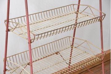 レトロ家具　昭和レトロ 古い商店のアイアンラック(2)(飾り棚、陳列棚)