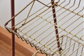 レトロ家具　昭和レトロ 古い商店のアイアンラック(2)(飾り棚、陳列棚)