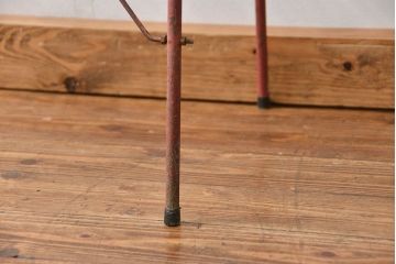 レトロ家具　昭和レトロ 古い商店のアイアンラック(2)(飾り棚、陳列棚)