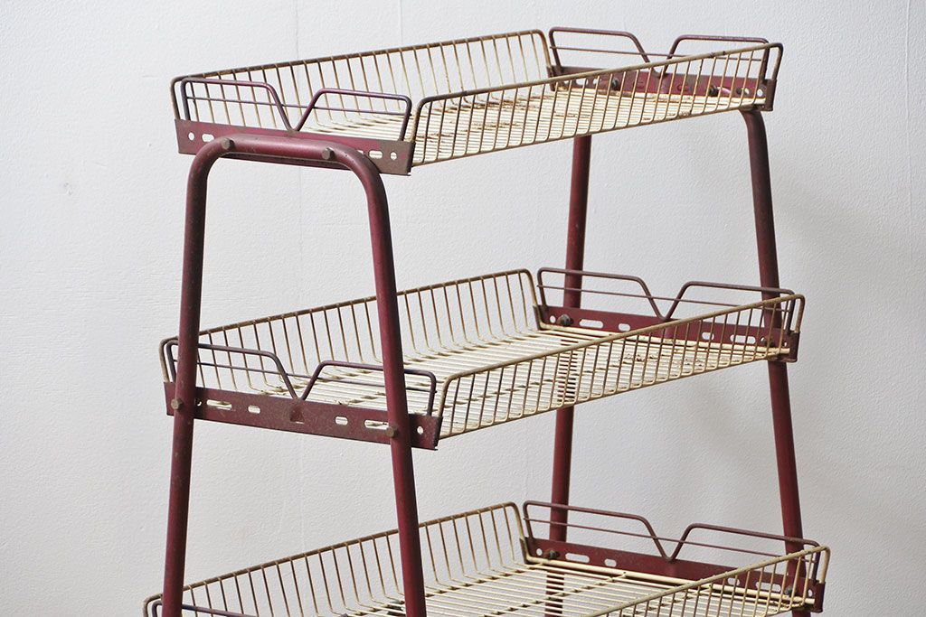 レトロ家具　昭和レトロ 古い商店のアイアンラック(3)(飾り棚、陳列棚)