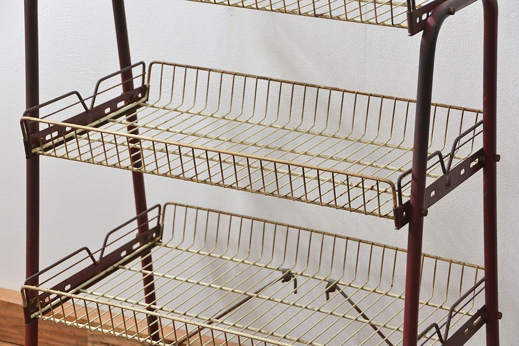 レトロ家具　昭和レトロ 古い商店のアイアンラック(3)(飾り棚、陳列棚)