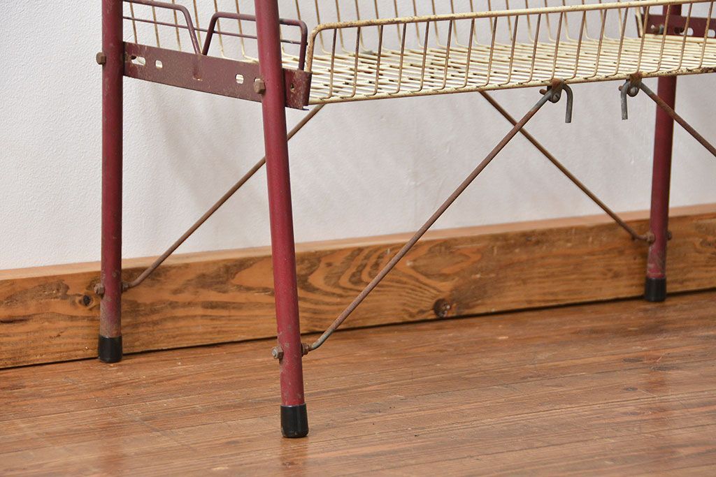 レトロ家具　昭和レトロ 古い商店のアイアンラック(3)(飾り棚、陳列棚)