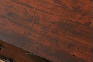 アンティーク家具　古民具・骨董 ☆味わい深い二段重ね時代箪笥(整理タンス、衣装箪笥)