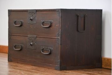 アンティーク家具　古民具・骨董 シックな時代箪笥ローボード(ローチェスト)