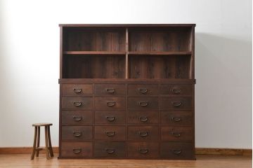 アンティーク家具　アンティーク 引き出し20杯 2段重ね収納箪笥(収納棚、飾り棚、薬箪笥、百味箪笥、チェスト)